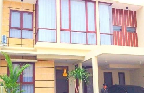 Baturetno House | Fams Homestay by FH Stay