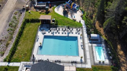 Shannon Ski Chalet | Famylia Spa Billard Foyer Dart Babyfoot