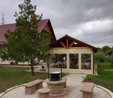 Debrecen House | Fancsika Vendégház