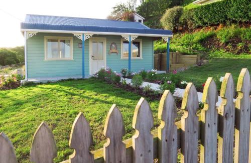 Oamaru Apartment | Fantail Cottage
