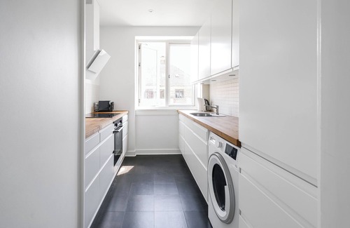 Charlottenlund Apartment | Fantastic 2-bed w/balcony in Charlottenlund - 294