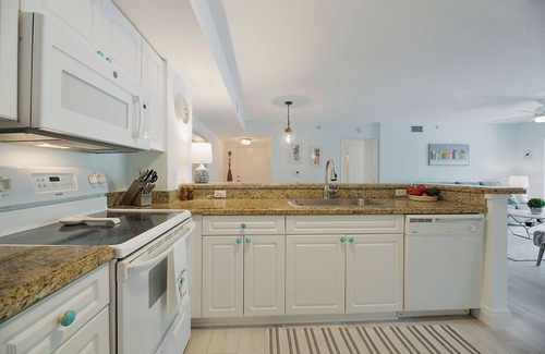 Tequesta Condo | Fantastic 2-bedroom 2 bath condo for Seasonal Rent in Tequesta Fla
