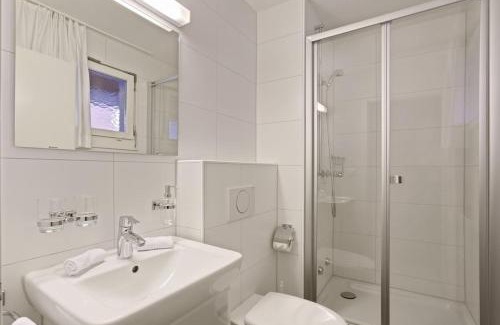 Muhlebach Apartment | Fantastic 2 bedroom flat close to the lake (Mainau 4)