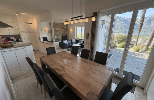 Gordola House | Fantastic holiday home with private heated pool and lake view