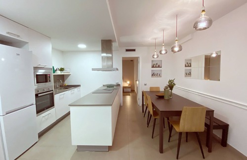 El Poble-sec Apartment | FANTASTIC LOFT STYLE DUPLEX IN BARCELONA - New at Vrbo