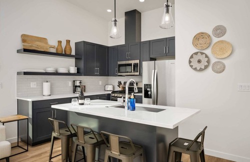 Lincoln City Condo | Fantastic Newly Constructed Ebb Street Loft, Large Deck w/Views, Short Walk to Beach, Food, & Fun