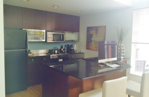 Pearl District Condo | Fantastic NYC Style Loft - Heart of the Pearl District