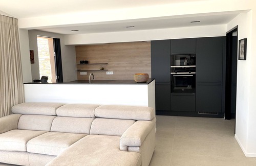 Guerrevieille Other | Fantastic sea view, fully renovated villa