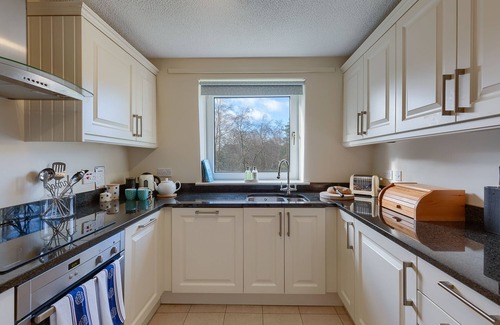 Gleneagles Apartment | Fantastic top floor apartment next to Gleneagles
