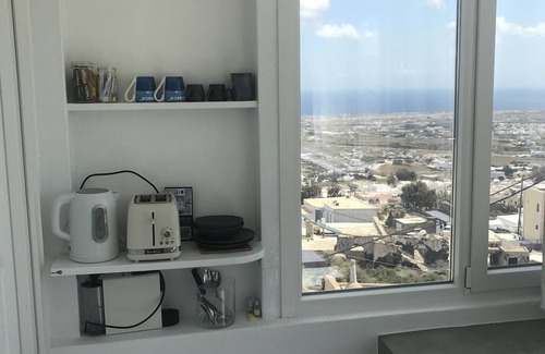 Fira Apartment | Fantastic views, great location