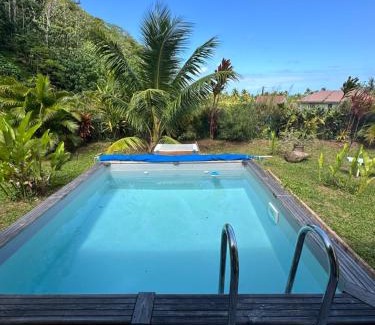 Teahupoo House | Fare JUANITA HOE