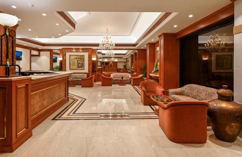 Wellington Pier Hotel | Fariyas Hotel Mumbai , Colaba