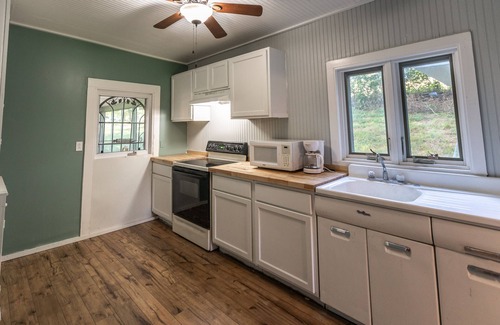 Cook Station House | Farm House on the Meramec River and 160 Acres (Private)