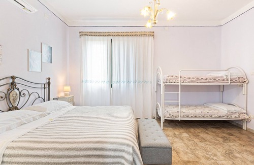 Genoni Other | Farmhouse 'Cuaddus E Tellas- Room 1' with Shared Garden, Wi-Fi and Air Conditioning