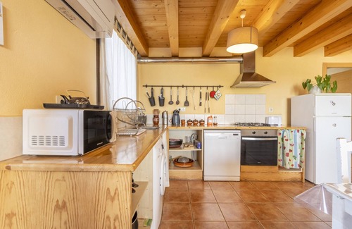 Ribera d'Ondara Other | Farmhouse 'El Refugi De Rubinat' with Mountain View, Wi-Fi and Air Conditioning