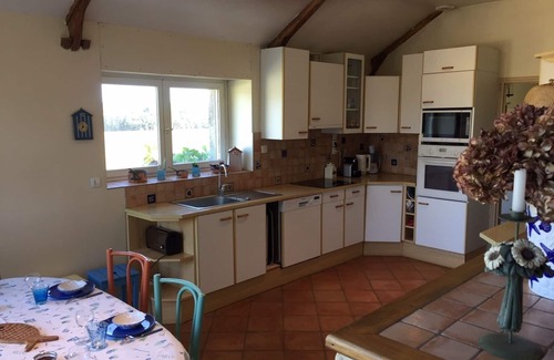Berric House | Farmhouse heated pool sleeps 11 5 bedrooms