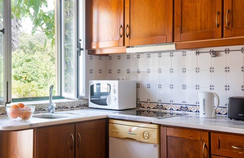 Montemor-o-Novo Other | Farmhouse in Montemor by Forest & Lake