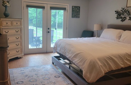 Sarah Other | Farmhouse in private country setting near Tunica casinos and Memphis