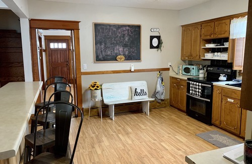 Cannon Falls Other | Farmhouse Inn - beautiful 1917 farmhouse set on 150 acres of farmland.