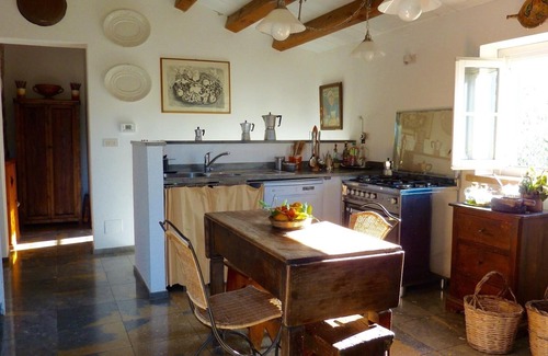 Calatafimi Villa | Farmhouse, lovingly restored, surrounded by green countryside of Calatafimi