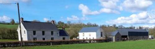 Strabane House | Farmhouse near Newtownstewart 3 bedrooms