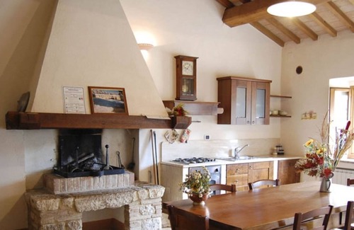 Cetona Villa | Farmhouse up to 21 guests in panoramic position