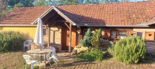 Durdevac House | Farmica, Bed&Breakfast, Bazen izdvojen nekoliko minuta hoda