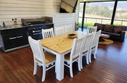 Cainbable Other | Farmstay, Scenic Rim Region - For your Family and friends.