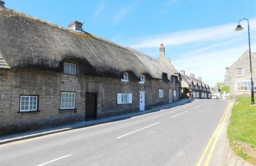 Corfe Castle Village House | Farrier's Lodge