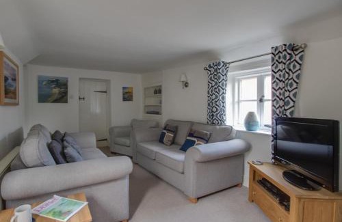 Corfe Castle Village House | Farrier's Lodge