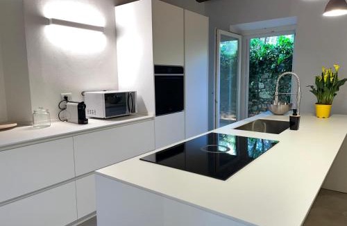 Centro Storico Apartment | Fascino in Centro with private parking and two Rooms
