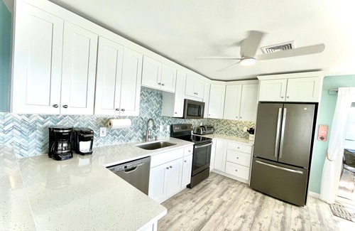 Bolongo Bay Condo | Featured on HGTV! Sea Cliff Villa at Bolongo Bay