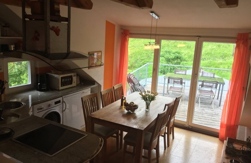 Kleines Wiesental Apartment | Feel-good top-floor apartment with terrace, whirlpool, fireplace - Apartment B