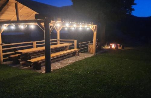 Stulpicani Villa | Feel Free House