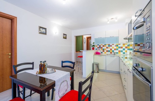 Lapad Apartment | Feel Good Apartment- free parking, jacuzzi & sea view