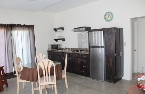 Valle de Guadalupe House | Feel Like Home in the Heart of the Valle, 2 BR HOUSE at RD EN EL VALLE