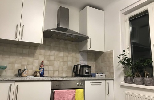 Favoriten Apartment | Feel The Klimt No.2 near Vienna Main Train Station- Wien Hbf