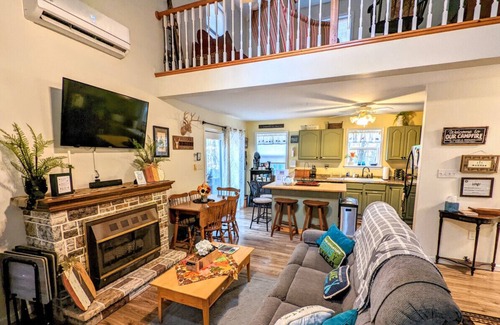 Briar Crest Woods House | Feels Like Home! Finished Game Room, Nearby Ski!
