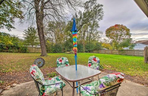 Fox River Grove House | Fenced Yard Fox River Grove Home, Dogs Welcome