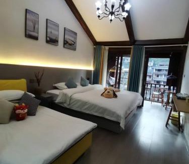 Fenghuang House | Fenghuang Ancient Town Lazy Cat Riverside Inn