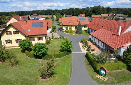 Welten Apartment | Ferien- & Kürbishof Majczan