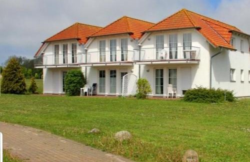 Neddesitz Apartment | Ferienapartment Wiese & Meer auf Rügen