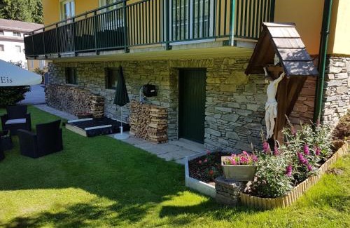 Waldbach-Monichwald Apartment | Feriendomizil Wetzelberger