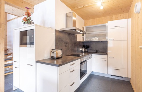 Murau House | Ferienhaus #21b mit 3 Schlafzimmern & IR-Sauna/Feriendorf Murau
