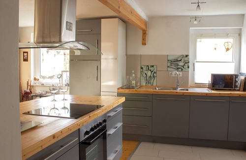 Naila House | Ferienhaus Deko-Scheune