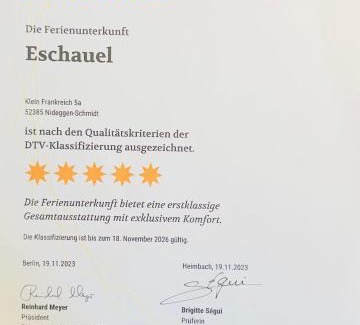 Nideggen House | Ferienhaus Eschauel
