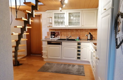 Suhl House | Ferienhaus im Grünen-idyllischen Lage
