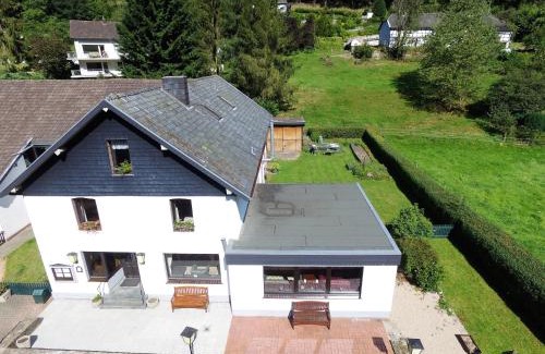 Simmerath House | Ferienhaus im Wiesengrund