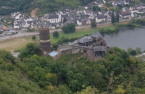 Kurrenberg Apartment | Ferienhaus Leopold mit Burgblick an der Mosel