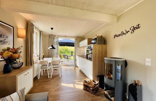 Putbus House | Ferienhaus Mee h r Zeit 07 Feriendorf Klein Stresow Rügen by ruyastay